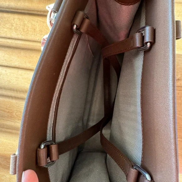 Elegant Brown Leather Tote Bag handbag - Picture 10 of 10